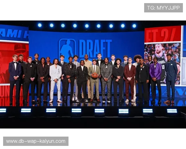 篮球队签下海外球员，海外球员参加nba选秀